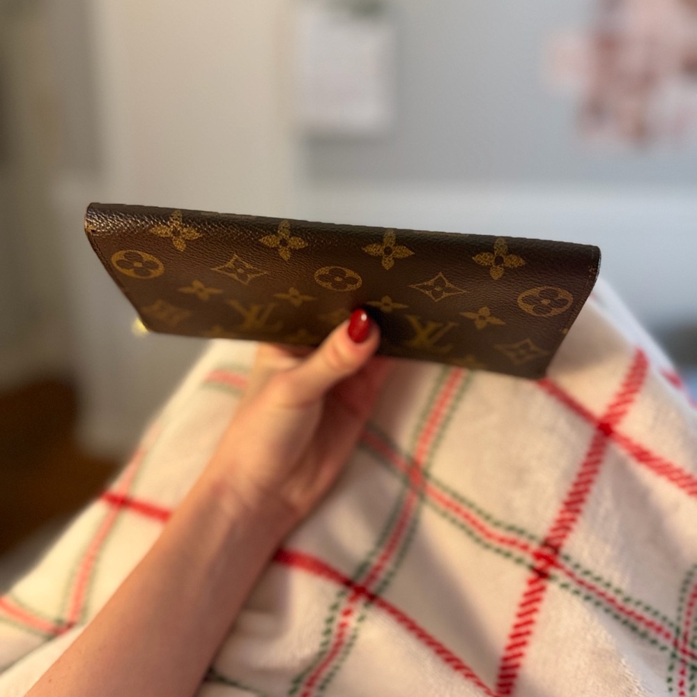 Louis Vuitton Dark Brown Monogram Clutch - Picture 13 of 15
